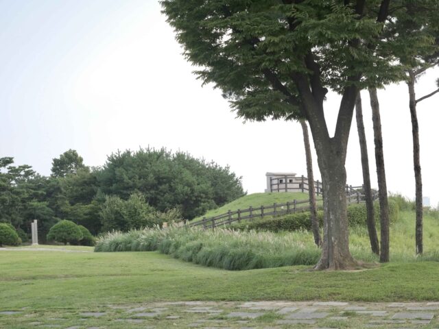 Namsan Baekbeom Square Namsan Baekbeom Square