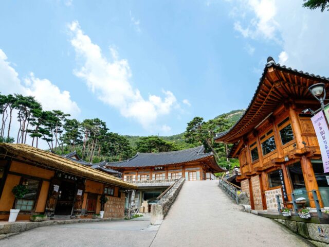 Jingwansa Temple Jingwansa Temple