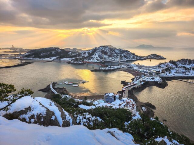Daejang-bong Peak Daejang-bong Peak